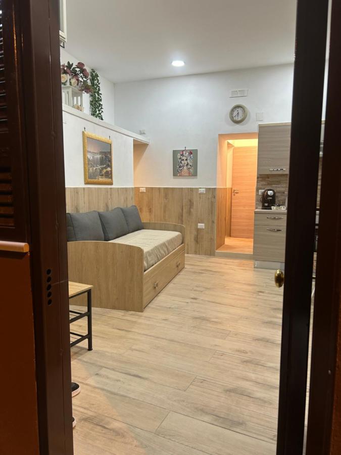 Casa San Gennaro 33A Apartment Наполи Екстериор снимка