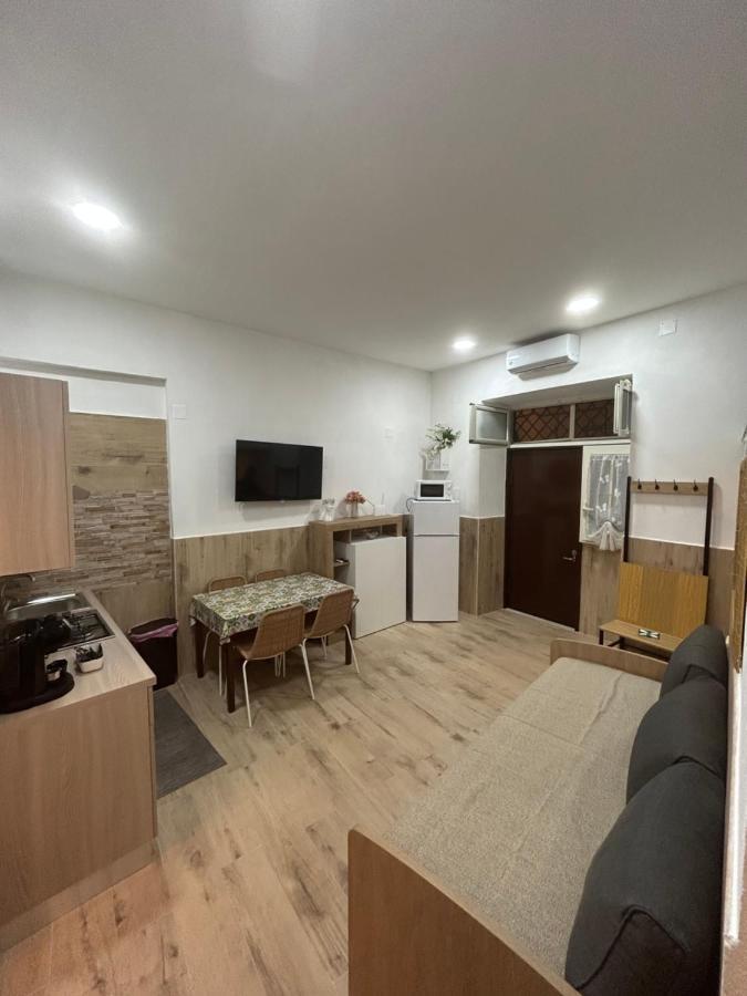 Casa San Gennaro 33A Apartment Наполи Екстериор снимка