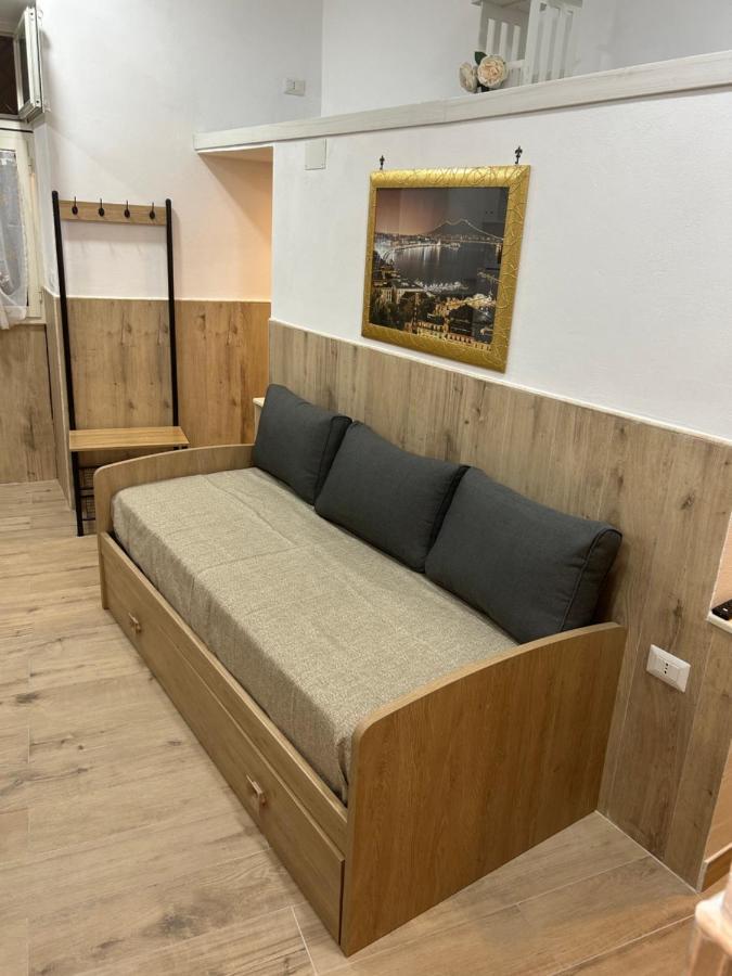 Casa San Gennaro 33A Apartment Наполи Екстериор снимка
